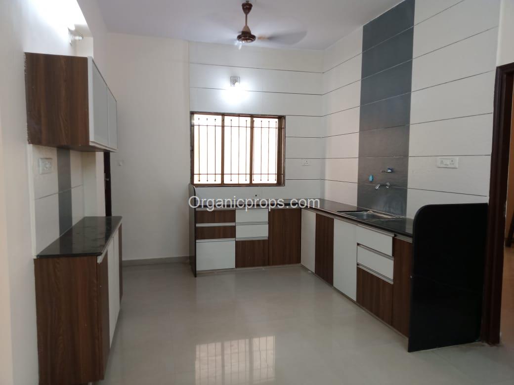 Kitchen with Side Storage Cabinet20230210193404830.jpeg